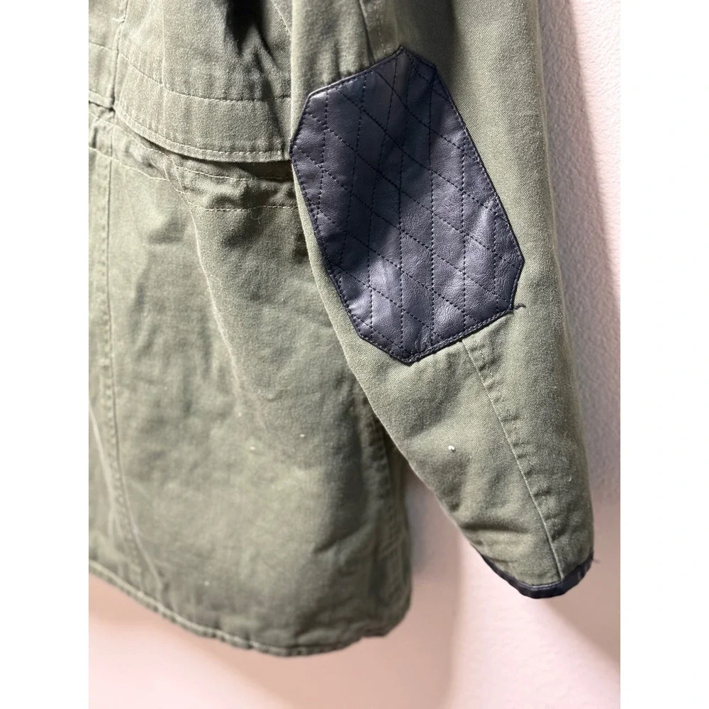 Torrid Womens Olive Green Sherpa Lined Parka Faux Fur Hood Quilted Accents Sz 2